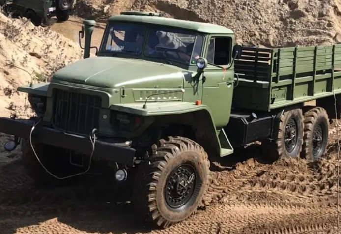 Урал 375 расход топлива на 100 км